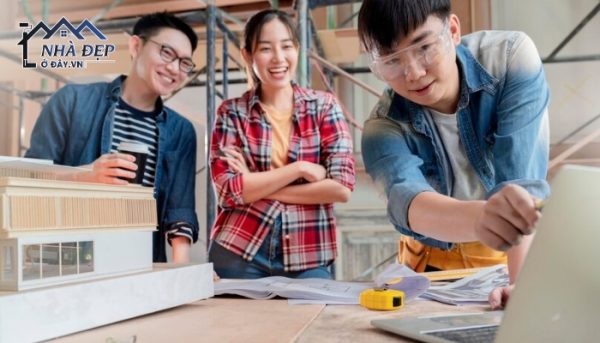 Đội ngũ thi công nội thất nhà phố có chuyên môn cao